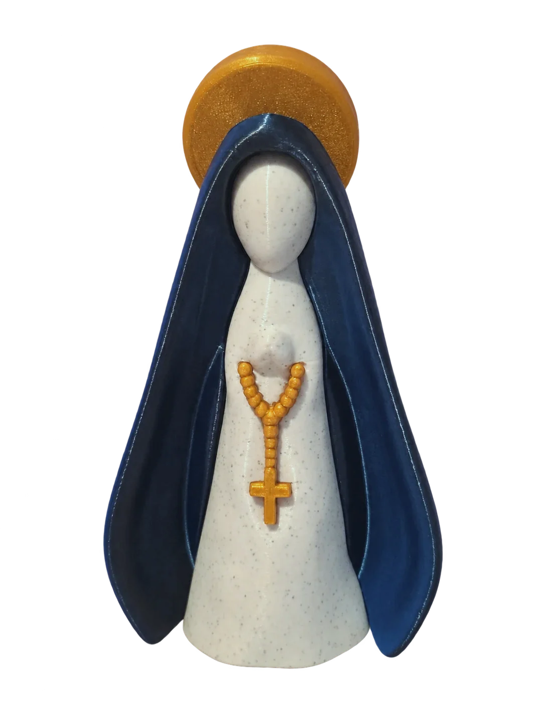 Imagem gerada com IA: Nossa Senhora Decorativa com o manto azul-escuro, a auréola e o terço dourados, numa mesa de pedra clara